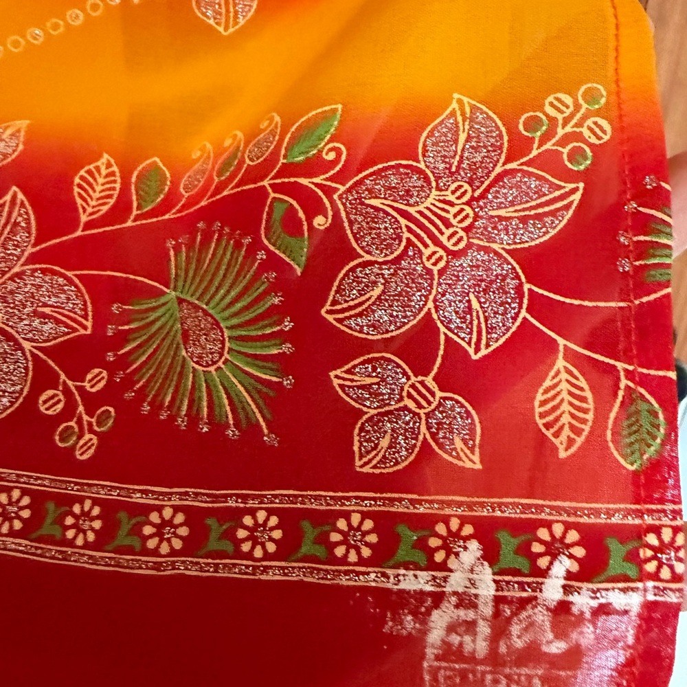 Vibrant orange red floral print mandarin collar - Picture 6 of 9
